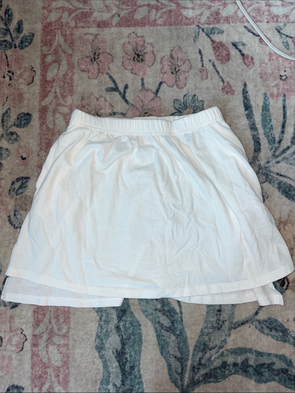 Edikted White Elastic-Waist Mini Skirt
